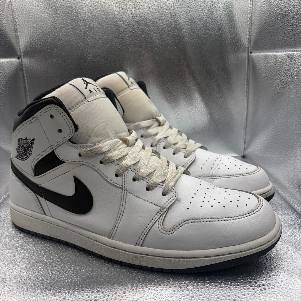 Size 11.5 Nike Air Jordan 1 Mid Retro White Black Mens Athletic Shoes DQ8426-132